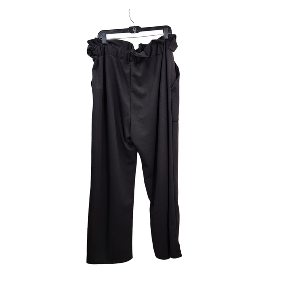 Livd Apparel Women's Plus Size Paperbag Tie Belt Pocket Pants - 2X - Picture 4 of 6